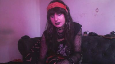 Loonadoomer live cam on Cam4