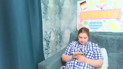 Loooving_Emma live cam on Cam4