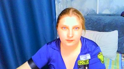 Loooving_Emma live cam on Cam4