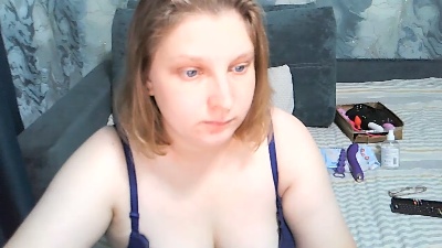 Loooving_Emma live cam on Cam4