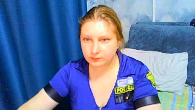 Loooving_Emma live cam on Cam4