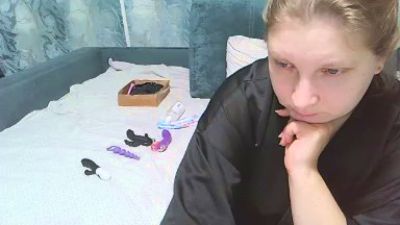 Loooving_Emma live cam on Cam4