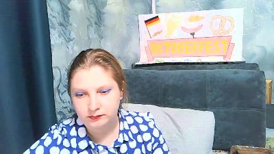 Loooving_Emma live cam on Cam4