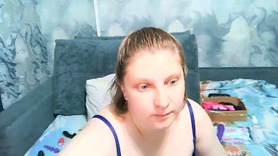 Loooving_Emma live cam on Cam4