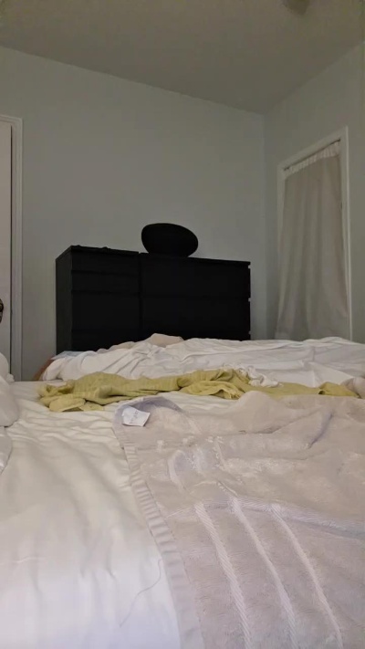 Lopeforyouhot live cam on Cam4