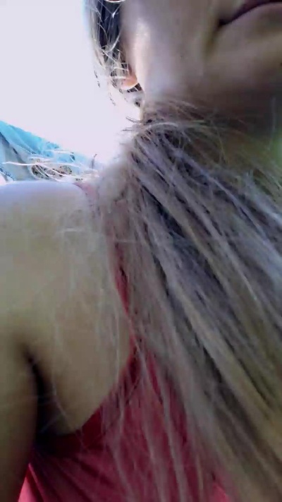 Lor3naforyou live cam on Cam4