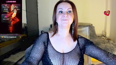 LoraSpark live cam on Cam4