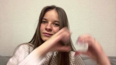 LoraleeClarey live cam on Cam4