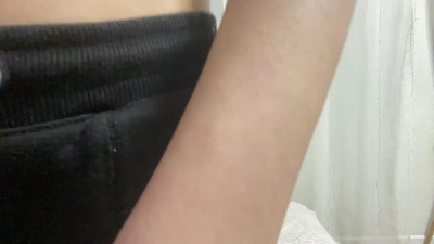 LoraleeClarey live cam on Cam4