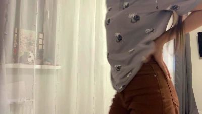 LoraleeClarey live cam on Cam4