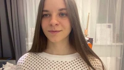 LoraleeClarey live cam on Cam4