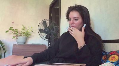 LoreAbdelwahed live cam on Cam4