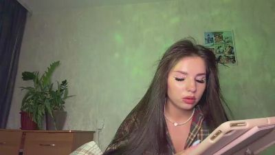 LoreAbdelwahed live cam on Cam4