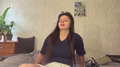 LoreAbdelwahed live cam on Cam4