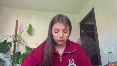 LoreAbdelwahed live cam on Cam4