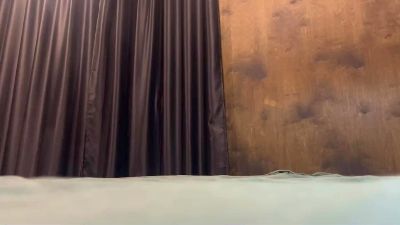 LoreanArocho live cam on Cam4