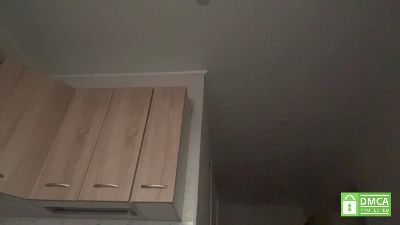 LoreeInnes live cam on Cam4