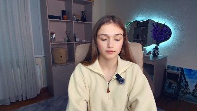 LoreleiAkbar live cam on Cam4