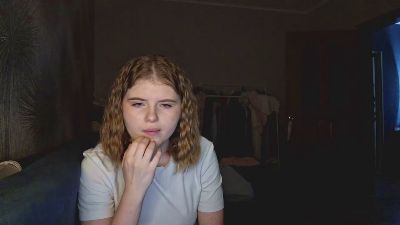 LoreleiPoot live cam on Cam4