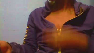 Lorenah2 live cam on Cam4