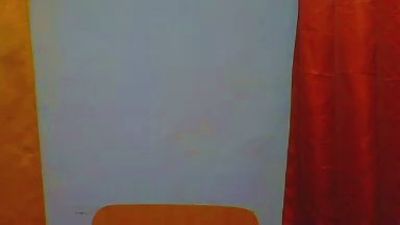 Lorenah2 live cam on Cam4