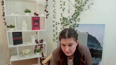 Profile and Statistics for LoreneDrones on Cam4
