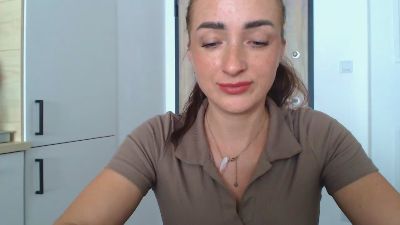 LorenneAngel live cam on Cam4