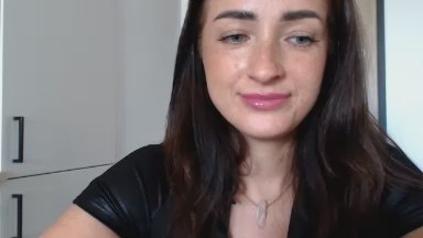 LorenneAngel live cam on Cam4