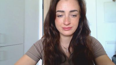 LorenneAngel live cam on Cam4