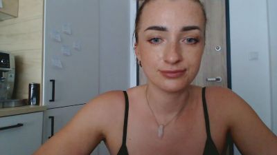 LorenneAngel live cam on Cam4