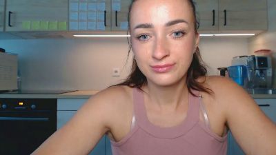 LorenneAngel live cam on Cam4