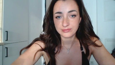 LorenneAngel live cam on Cam4