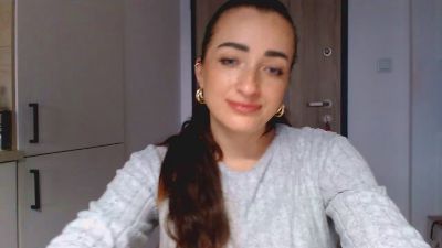 LorenneAngel live cam on Cam4