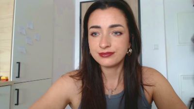 LorenneAngel live cam on Cam4