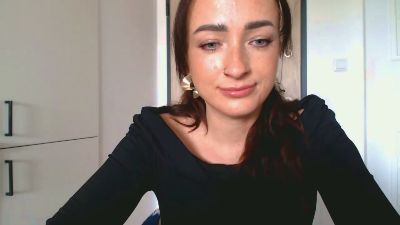 LorenneAngel live cam on Cam4