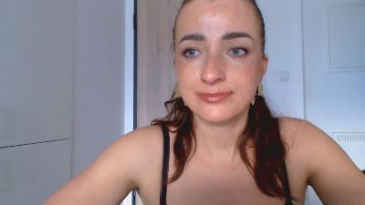 LorenneAngel live cam on Cam4