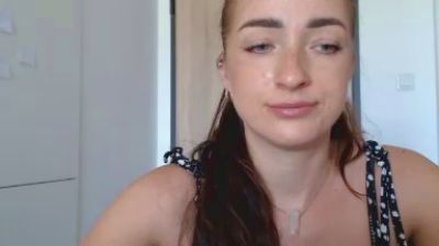 LorenneAngel live cam on Cam4
