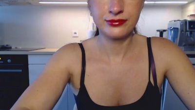 LorenneAngel live cam on Cam4