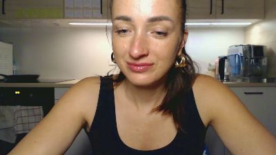 LorenneAngel live cam on Cam4