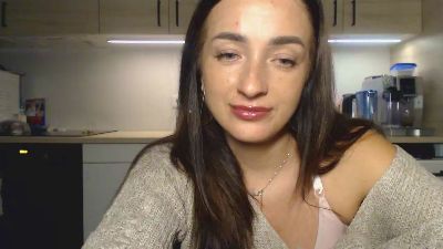 LorenneAngel live cam on Cam4