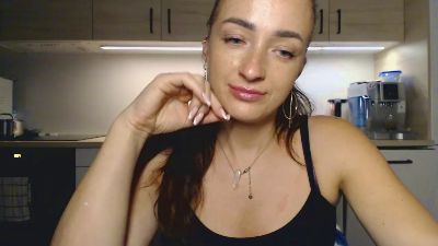 LorenneAngel live cam on Cam4