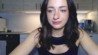 LorenneAngel live cam on Cam4