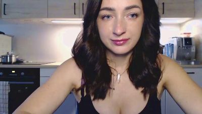 LorenneAngel live cam on Cam4