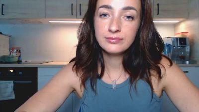 LorenneAngel live cam on Cam4