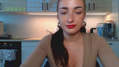 LorenneAngel live cam on Cam4