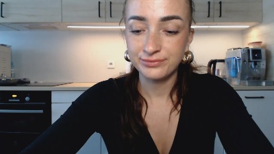 LorenneAngel live cam on Cam4