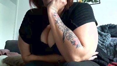 Lorenzz3347 live cam on Cam4