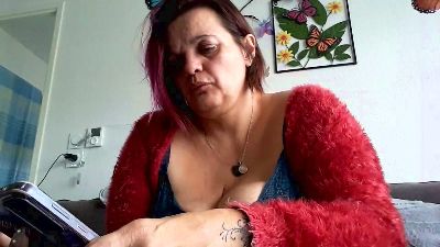 Lorenzz3347 live cam on Cam4