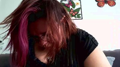 Lorenzz3347 live cam on Cam4