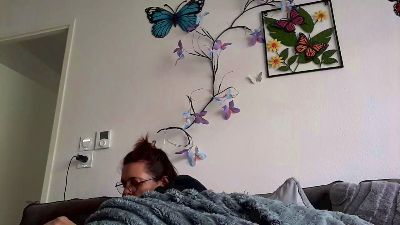 Lorenzz3347 live cam on Cam4